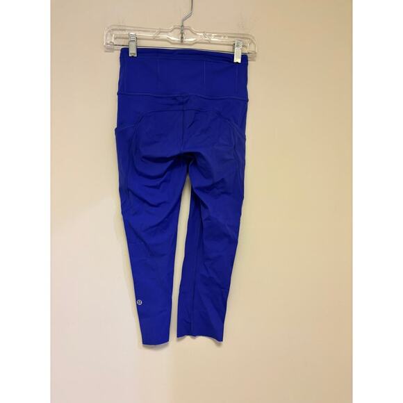 Lululemon Fast & Free Crop II Nulux Size 4 - Picture 6 of 9